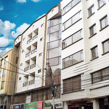 Hotel Santa Isabel 2 Ипиалес Екстериор снимка