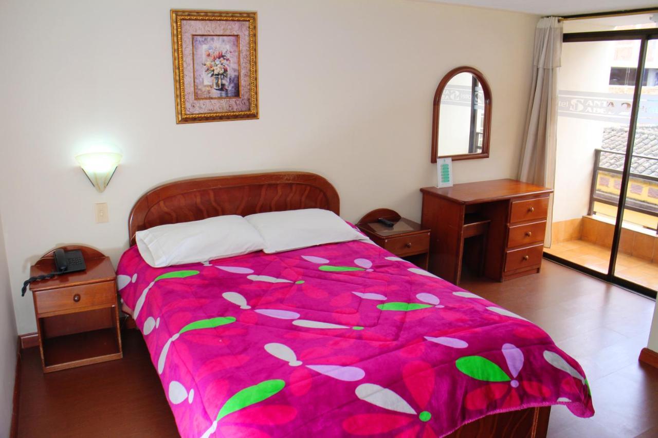 Hotel Santa Isabel 2 Ипиалес Екстериор снимка