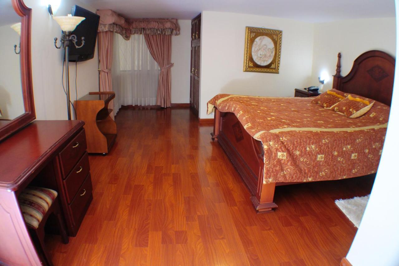 Hotel Santa Isabel 2 Ипиалес Екстериор снимка
