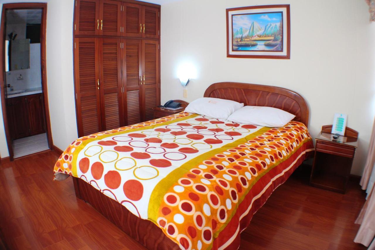 Hotel Santa Isabel 2 Ипиалес Екстериор снимка