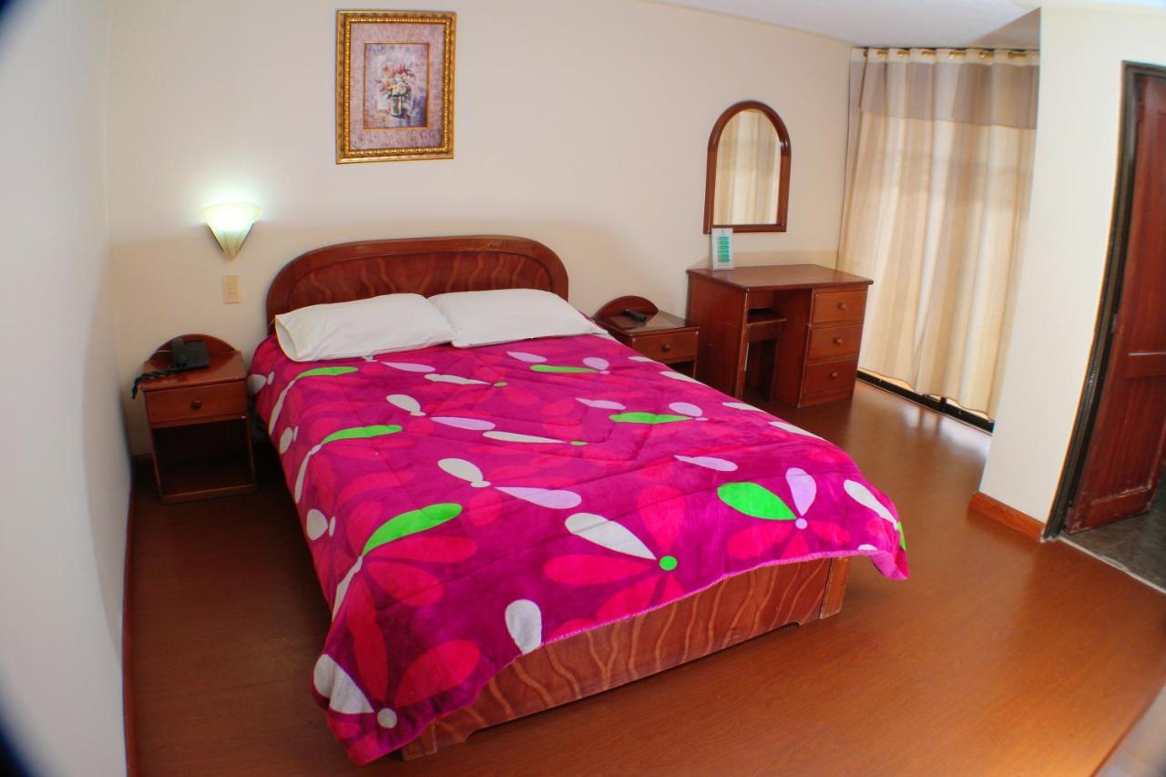 Hotel Santa Isabel 2 Ипиалес Екстериор снимка