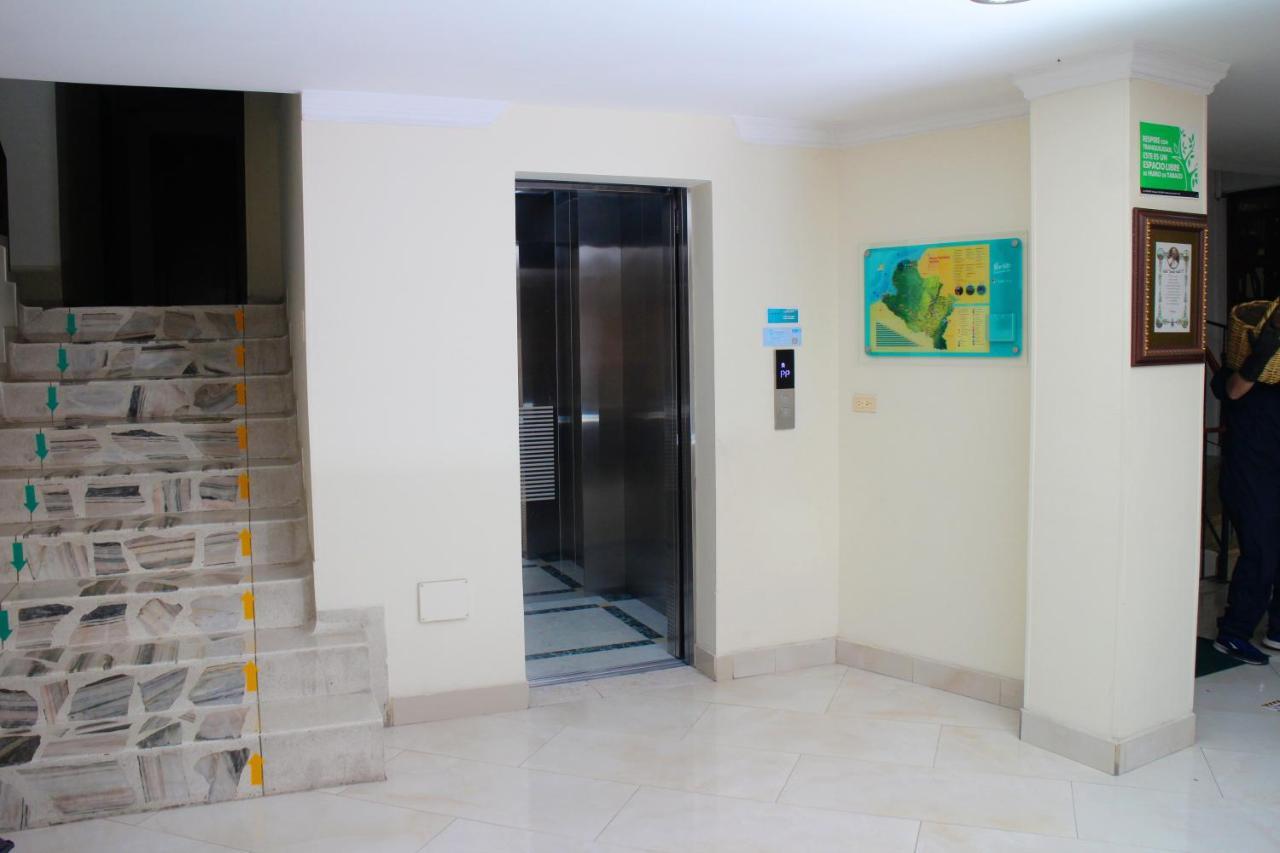 Hotel Santa Isabel 2 Ипиалес Екстериор снимка