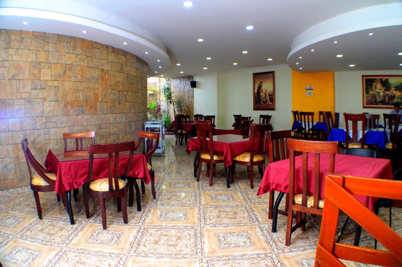 Hotel Santa Isabel 2 Ипиалес Екстериор снимка